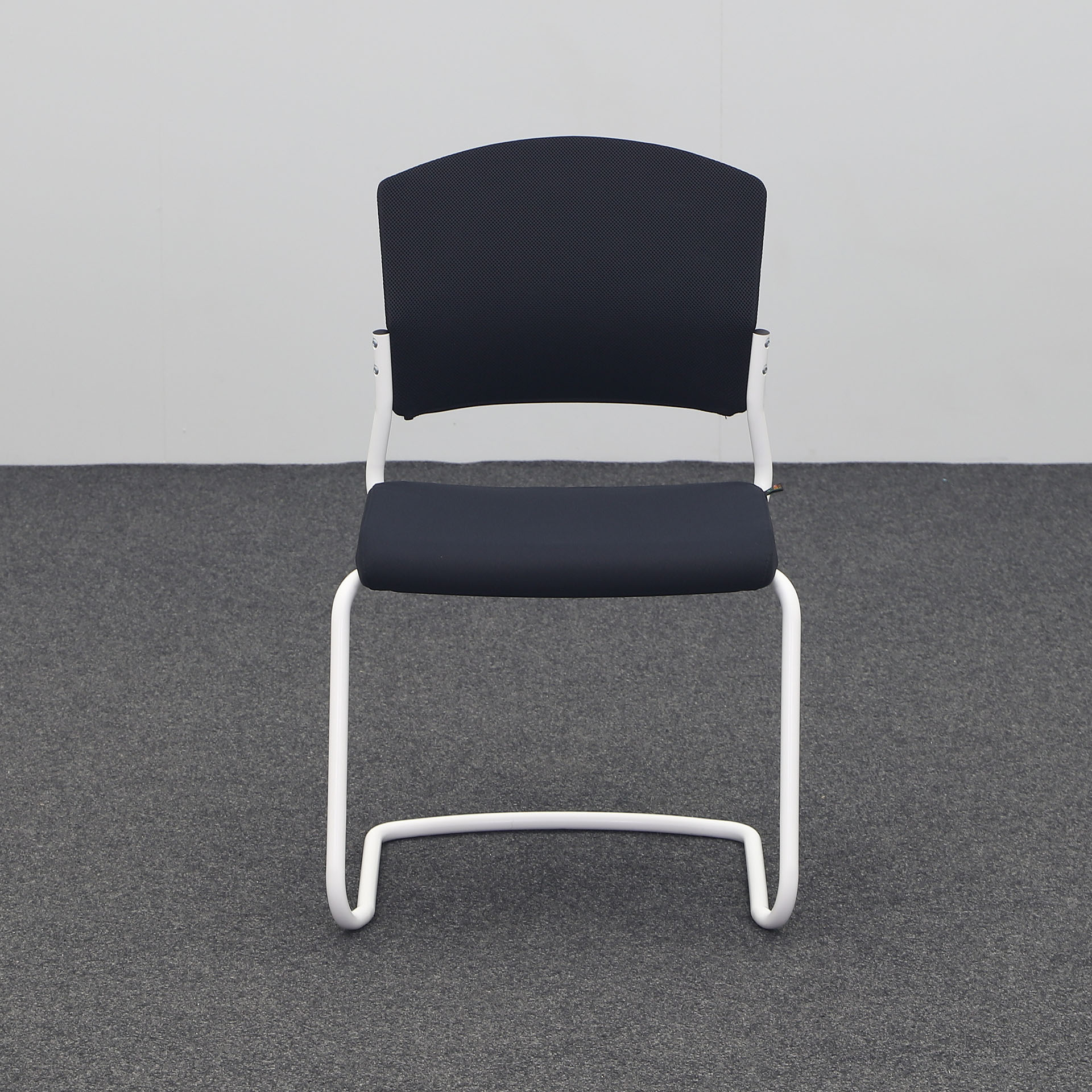 Freischwinger Sitag EL100