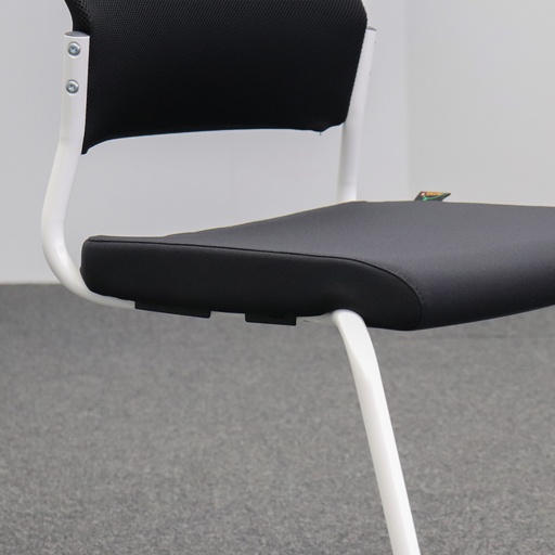 Freischwinger Sitag EL100
