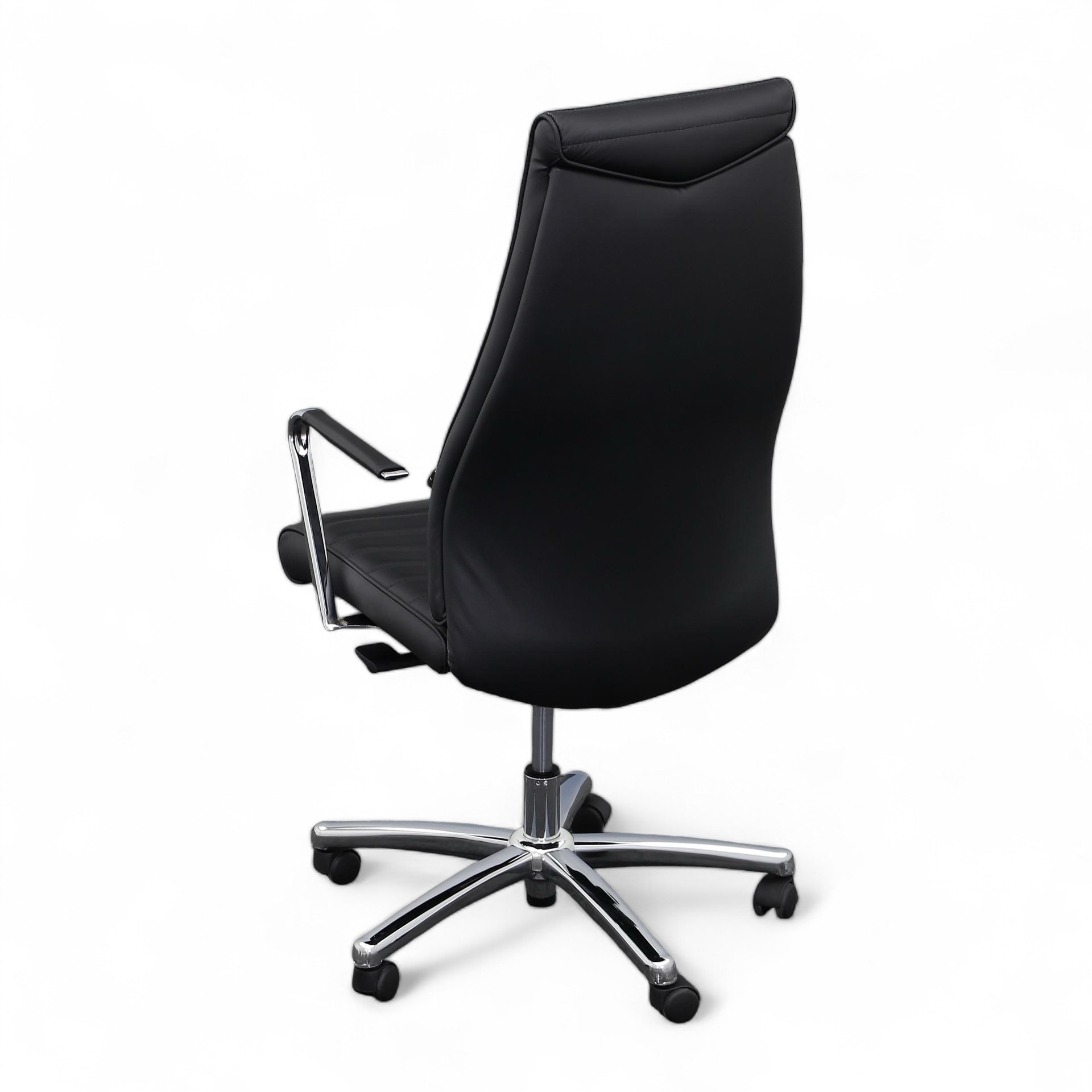 Eleganter Sessel Chairman X Leder Chefsessel Leder schwarz Tradingzone