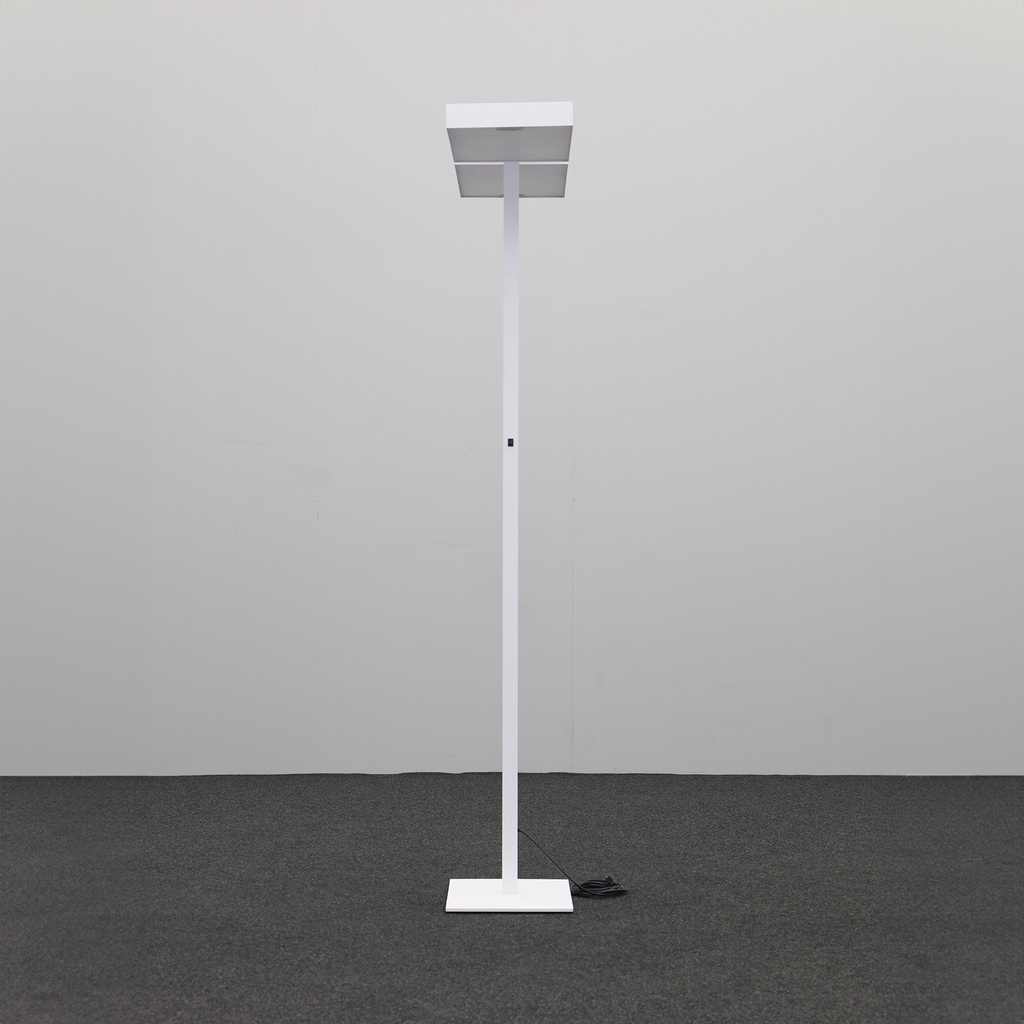 Doppelarbeitsplatz Stehleuchte Lightnet Cubic