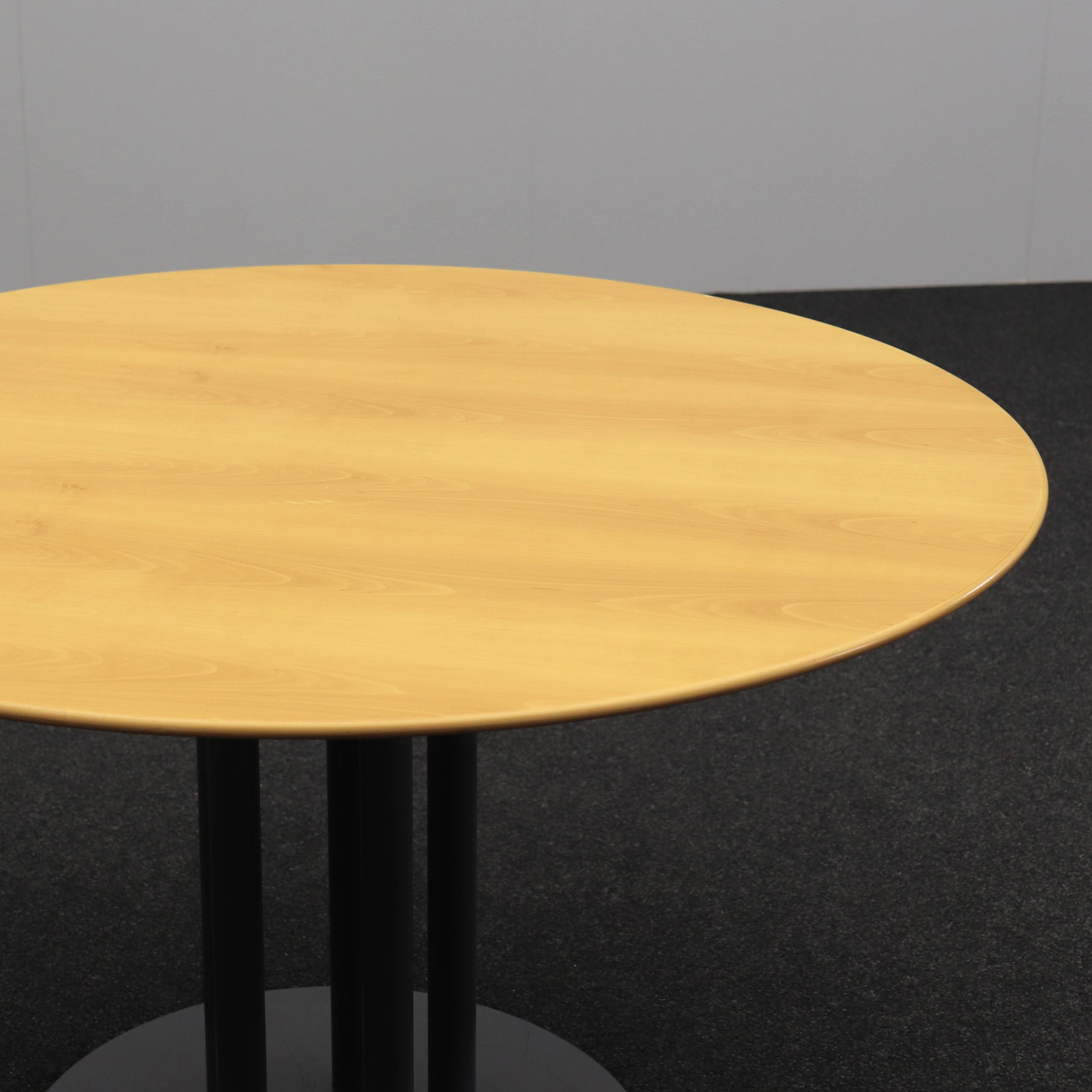 Besprechungstisch Ergodata System Desk