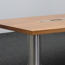 Konferenztisch Bootsförmig Nussbaum mit Wilkhahn Stühlen und Sideboard