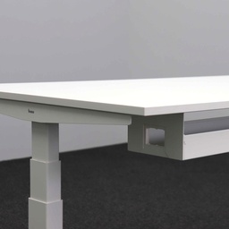 Höhenverstellbarer Arbeitstisch Bene Level Lift Pure