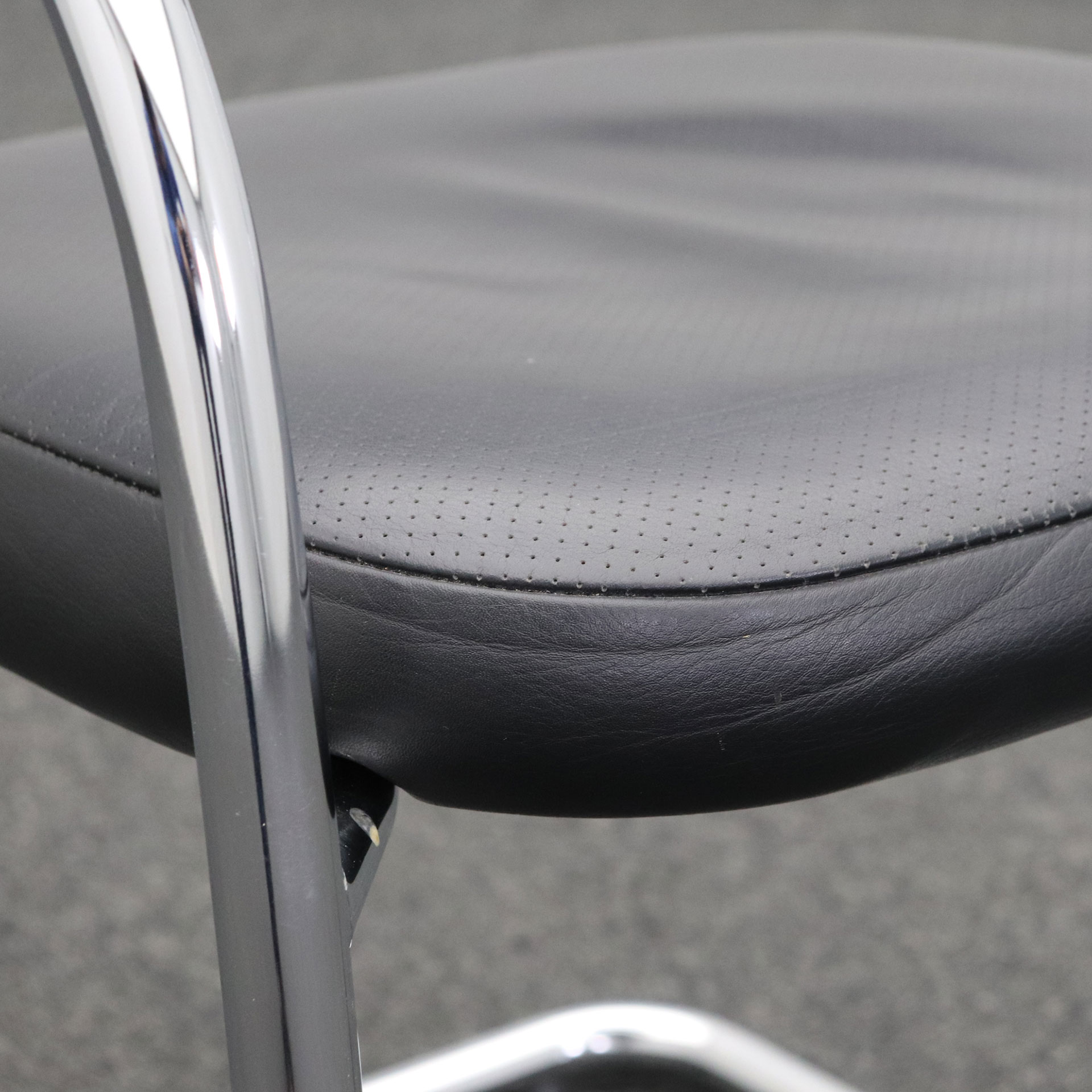 Freischwinger Vitra visavis