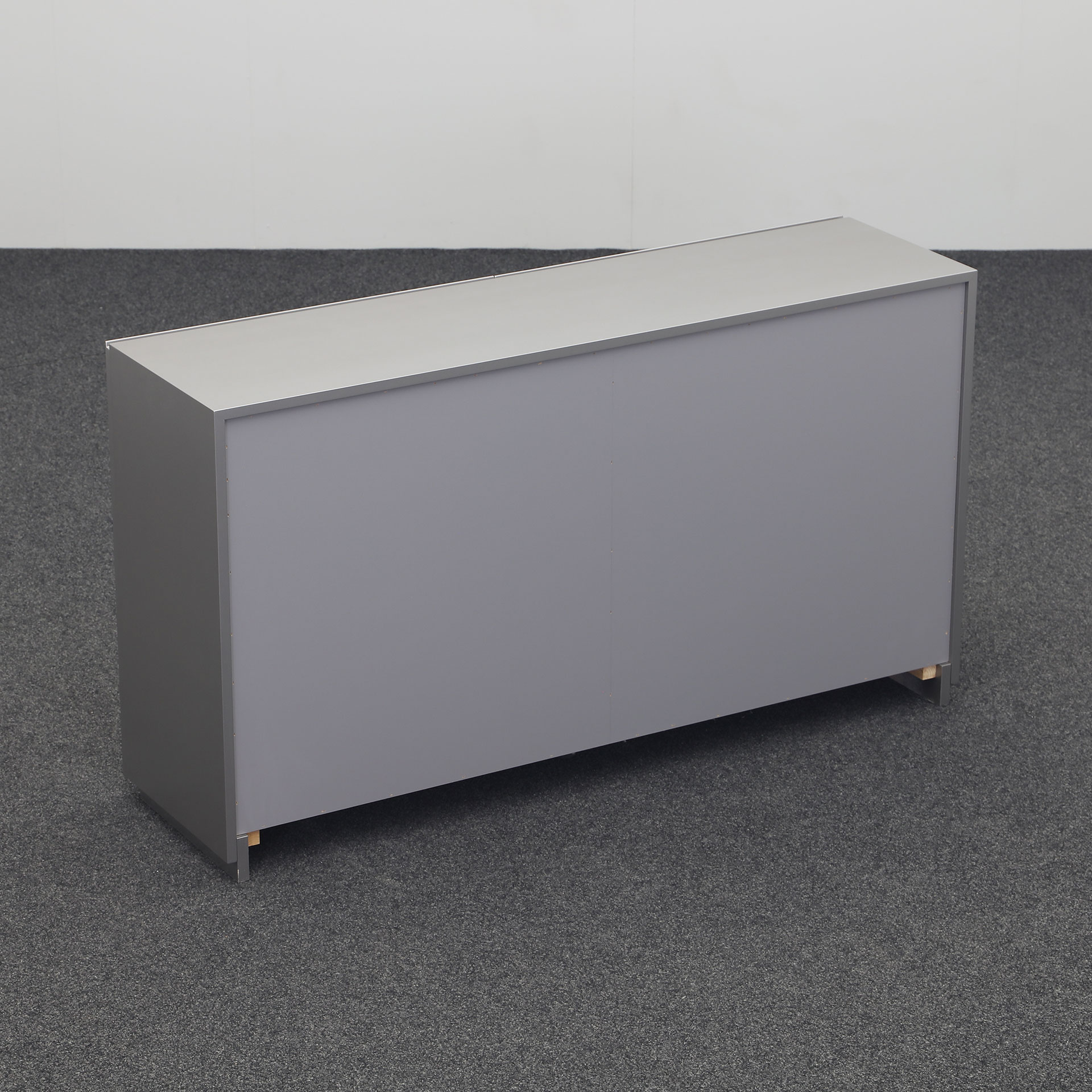 Schiebetürschrank Silbergrau
