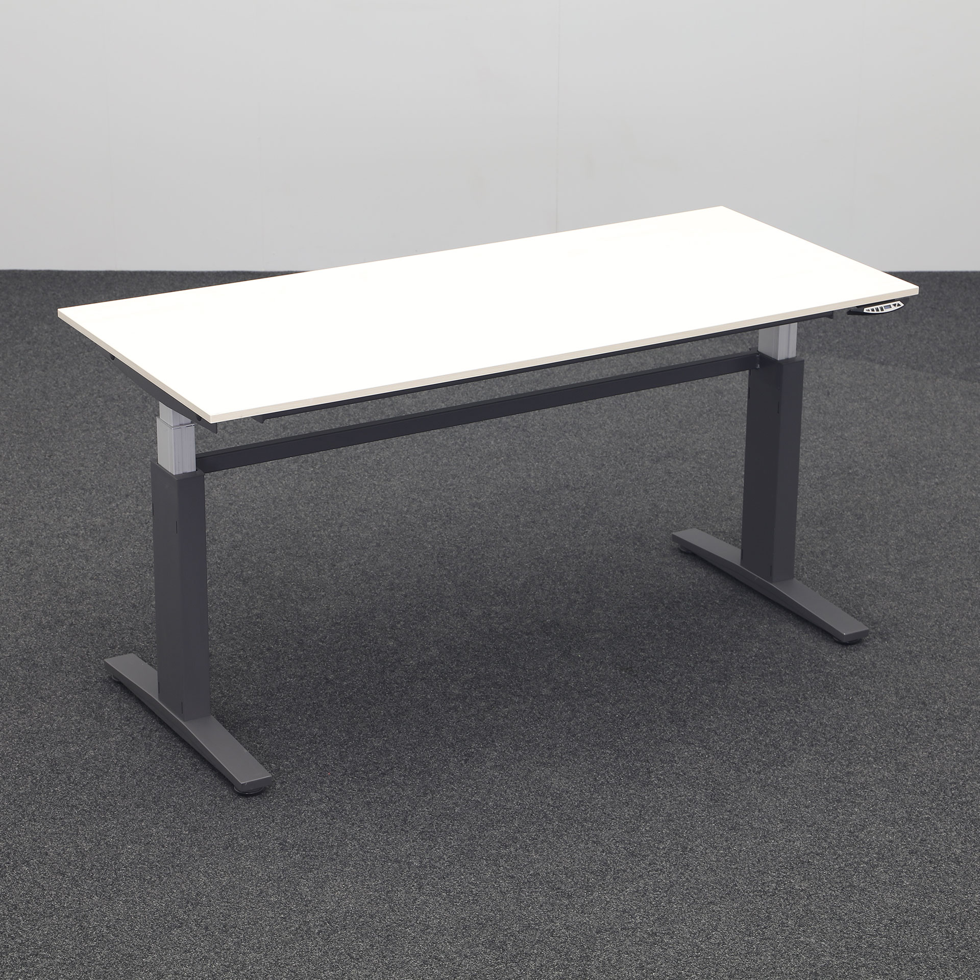 Stehtisch Ergodata Line Desk