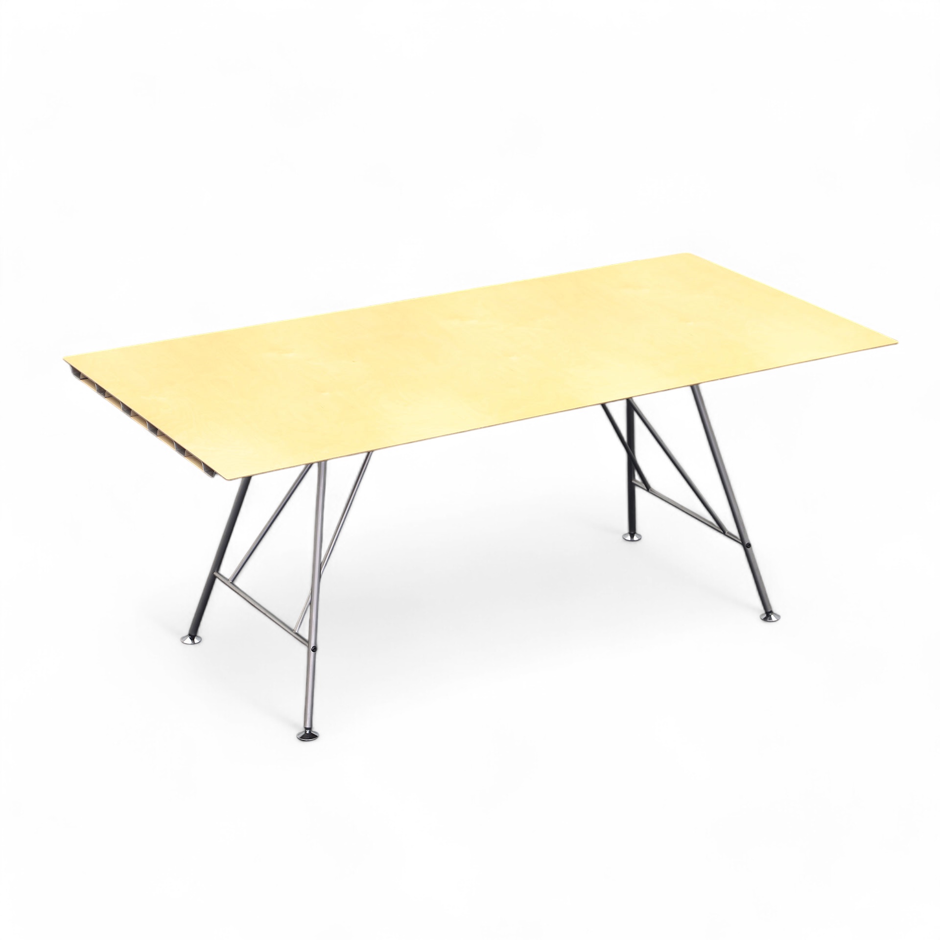 Uni Standard Tisch von Atelier Alinea