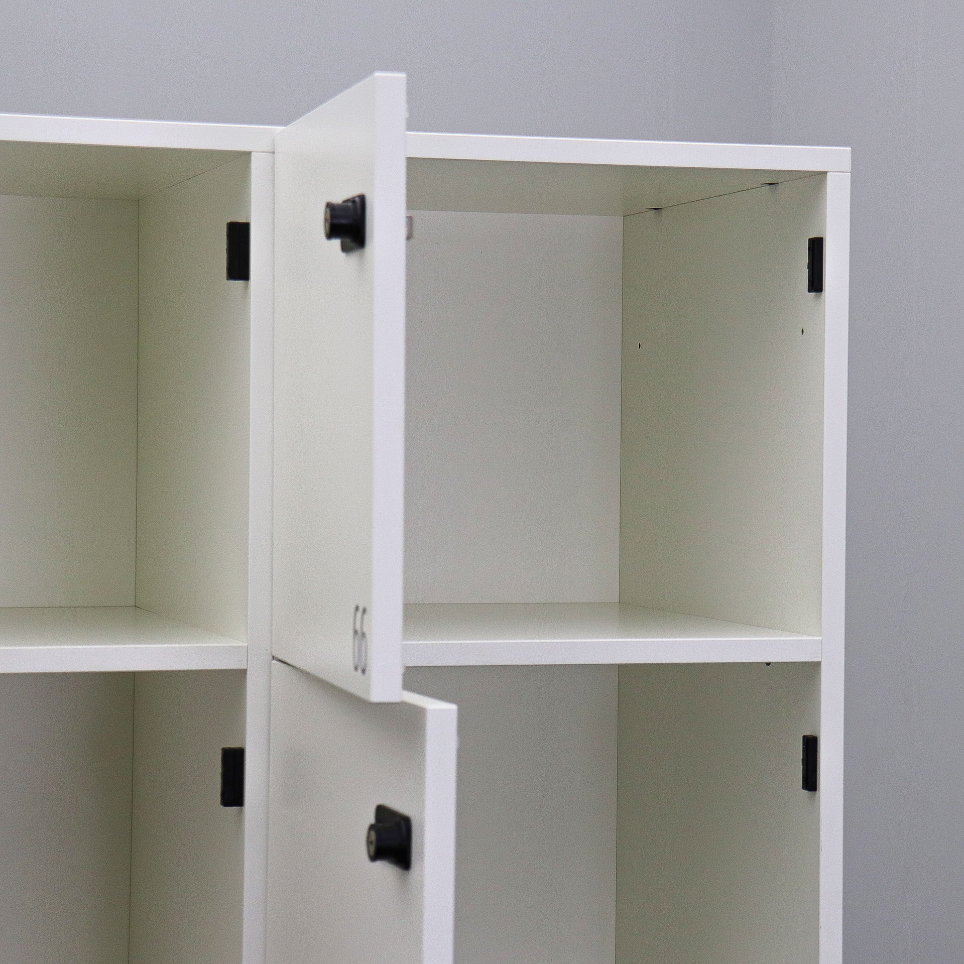Garderobenschrank Bene