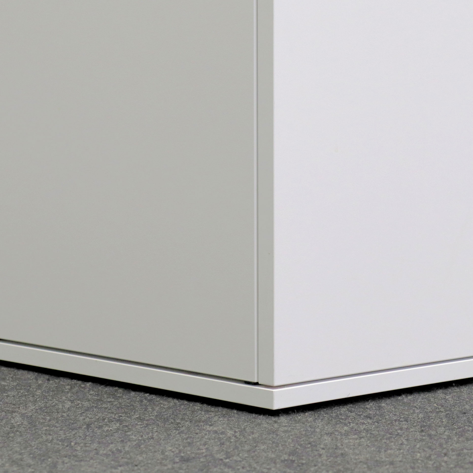 Flügeltürschrank Haworth