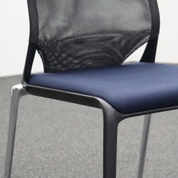 4-Fuss Stühle Vitra Meda Slim