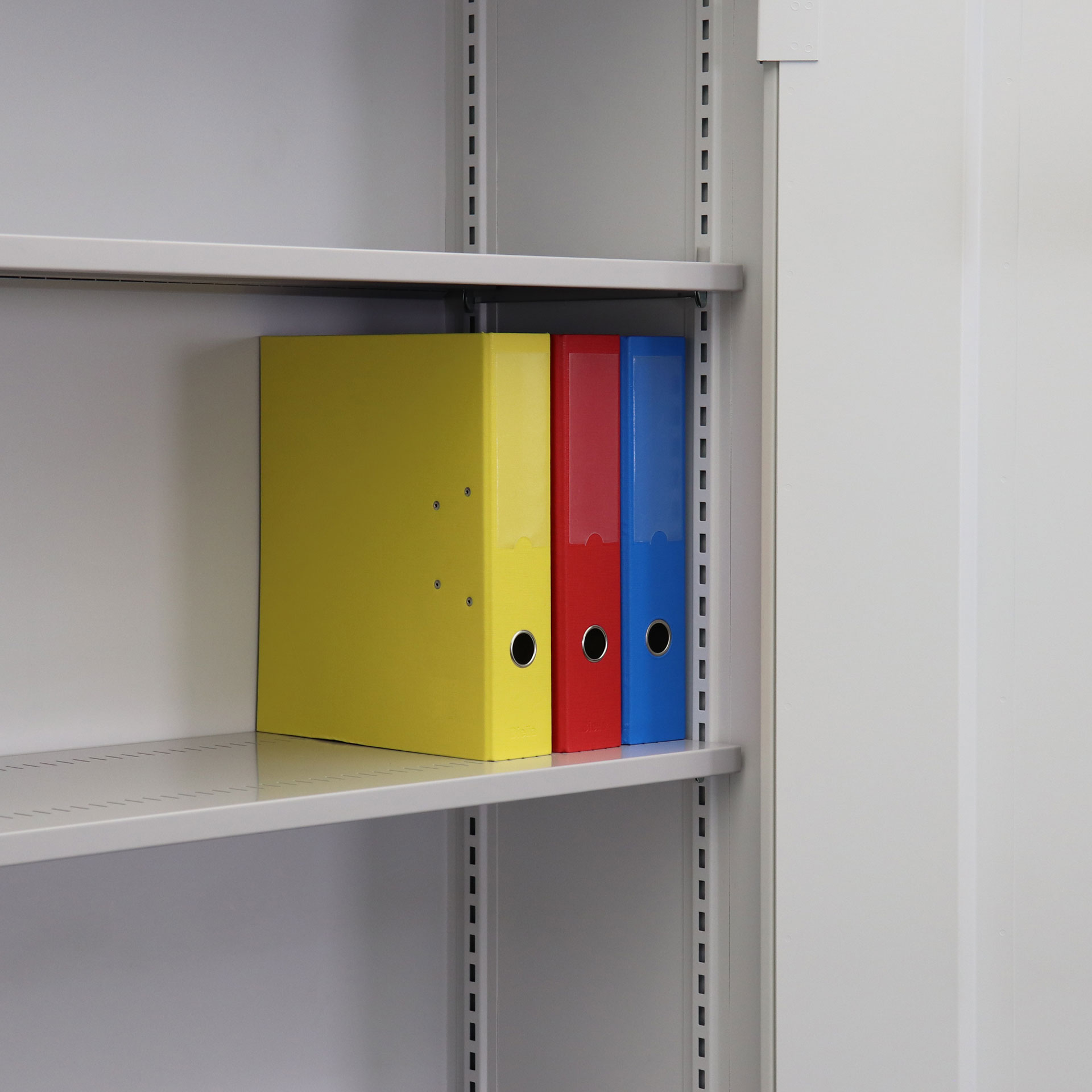 Flügeltürschrank Lista LO