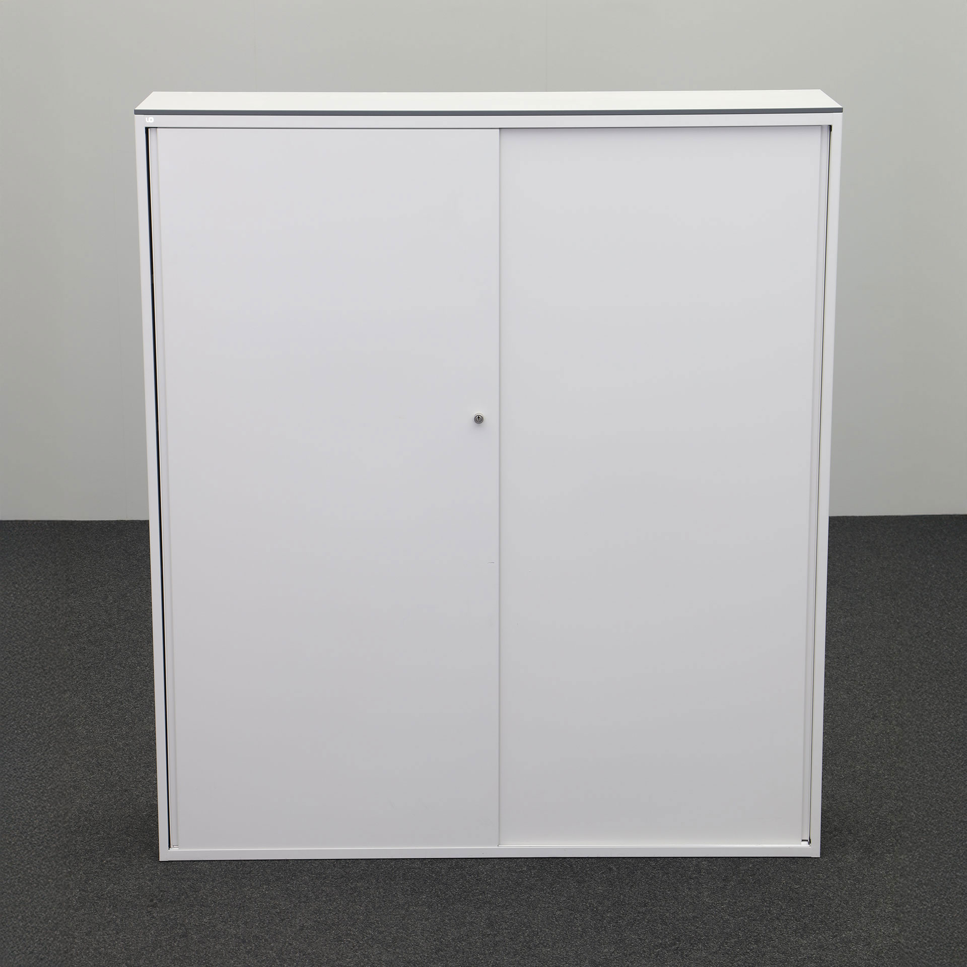 Schiebetürschrank Lista LO One