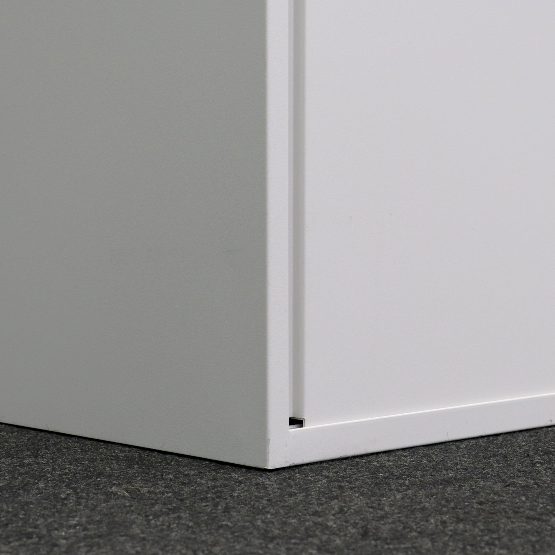 Schiebetürschrank Lista LO One