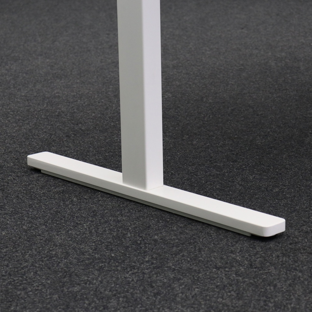Höhenverstellbarer Arbeitstisch Bene Level Pure Lift