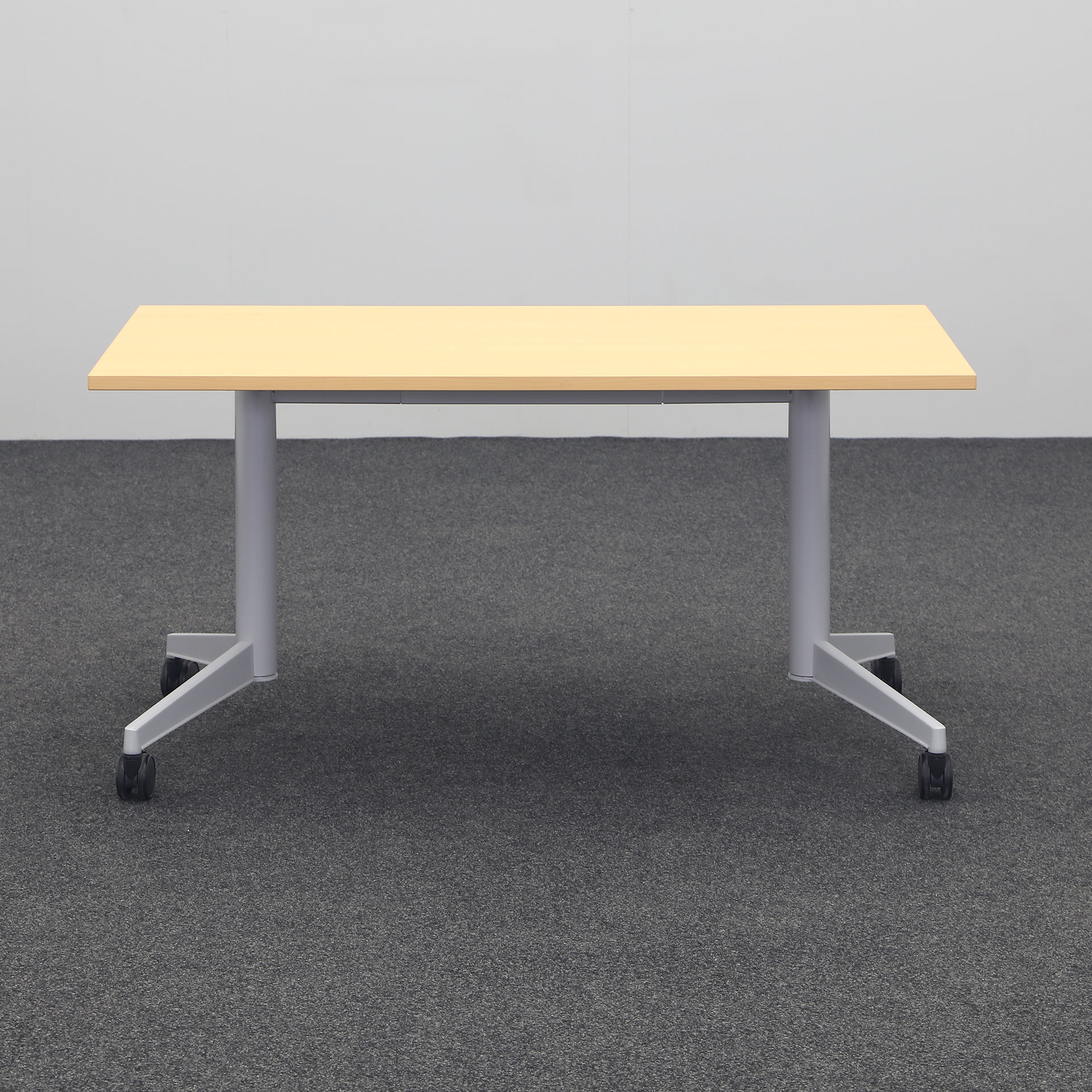 Klapptisch Steelcase