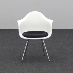 Bistrostuhl Vitra Eames Plastic Chair