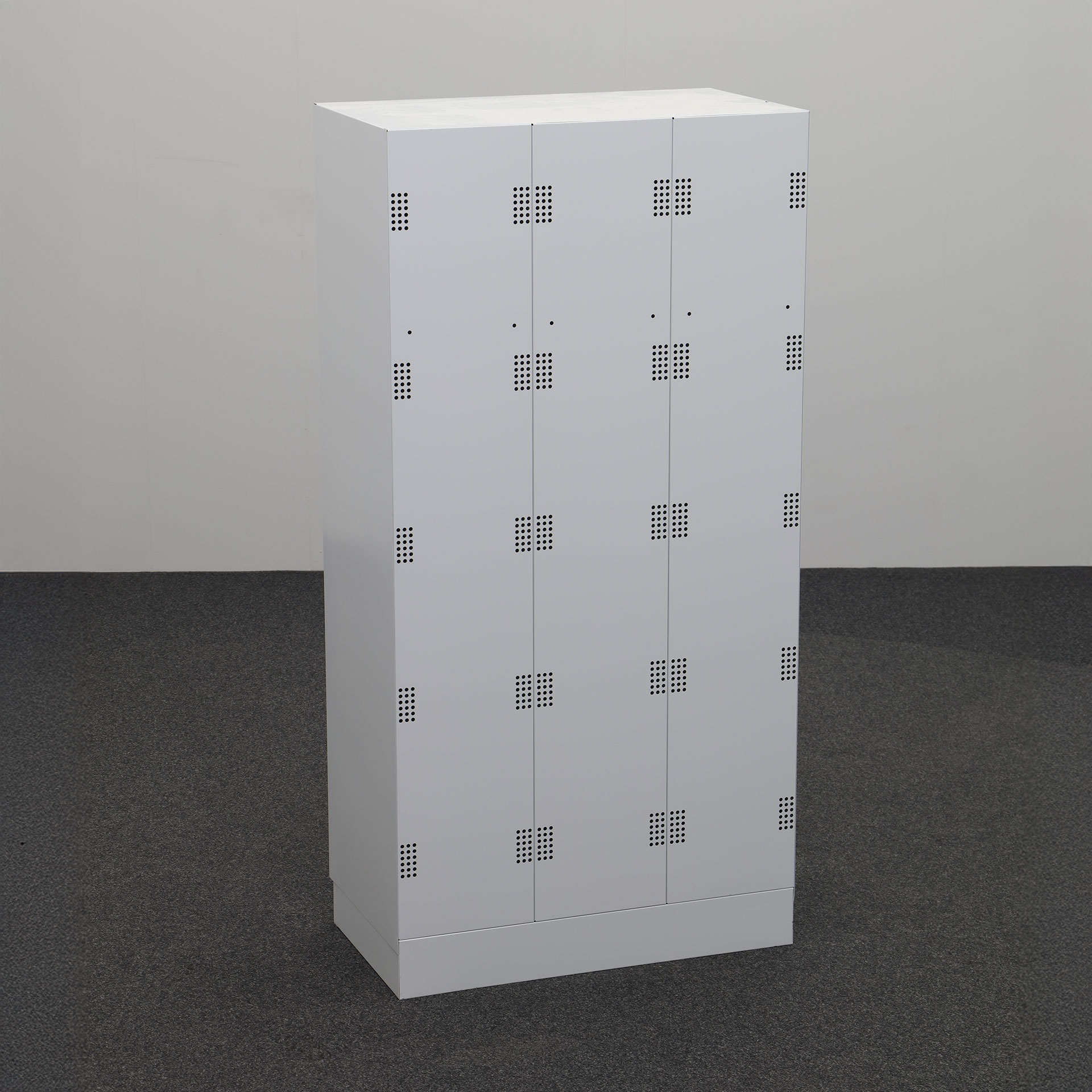 Garderobenschrank */*/* Andere */*/*