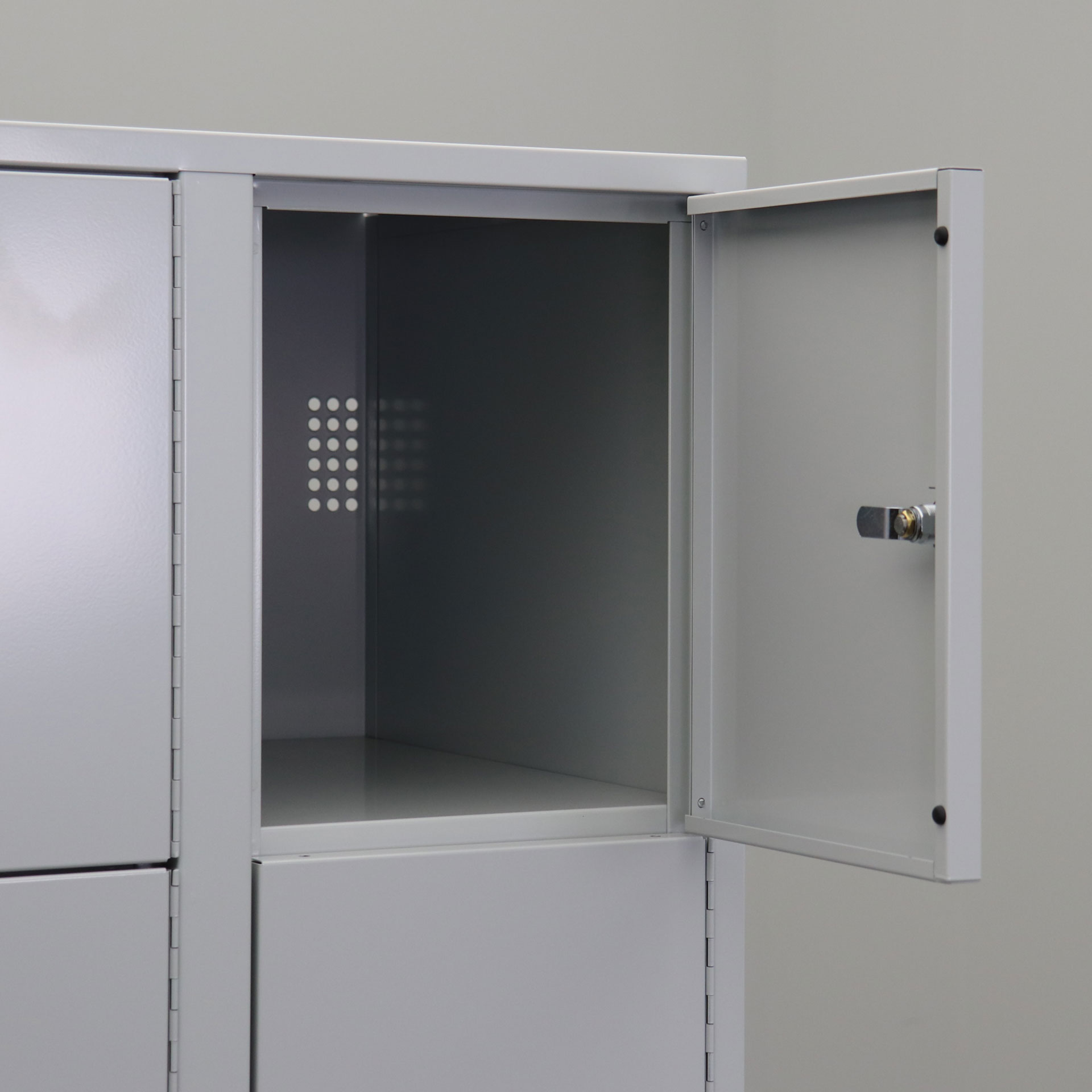 Garderobenschrank */*/* Andere */*/*