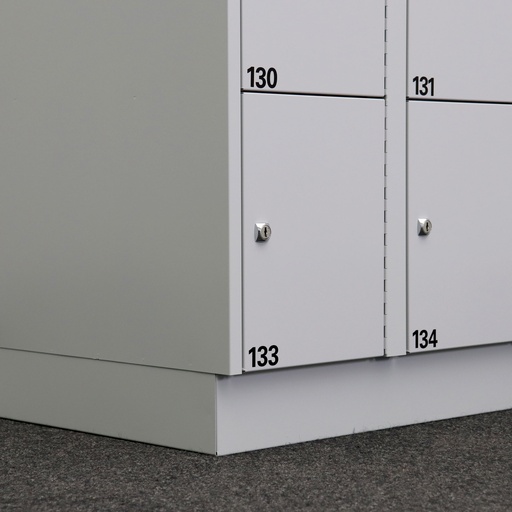Garderobenschrank */*/* Andere */*/*