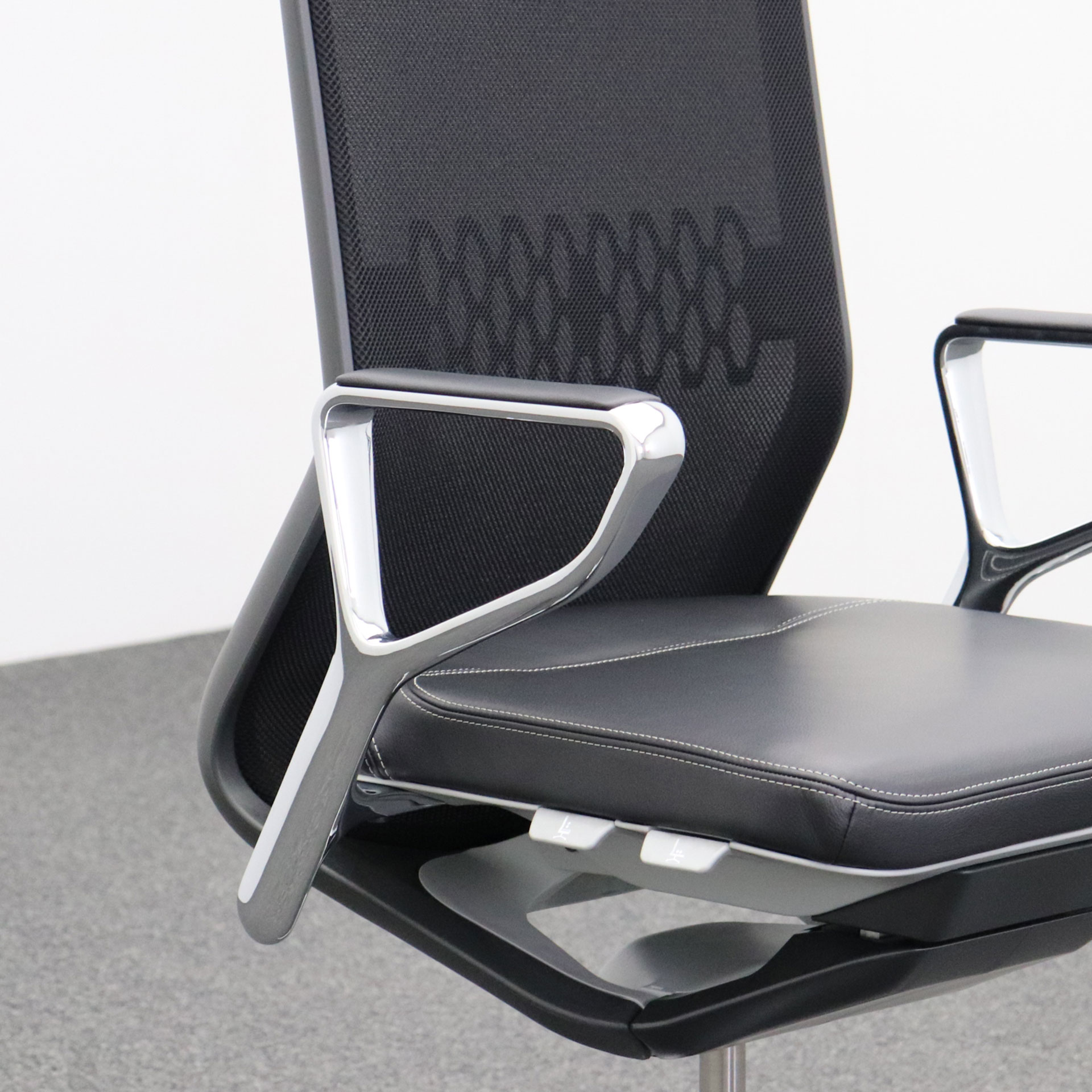 Bürostuhl SitagTeam Highback Mesh swissmade