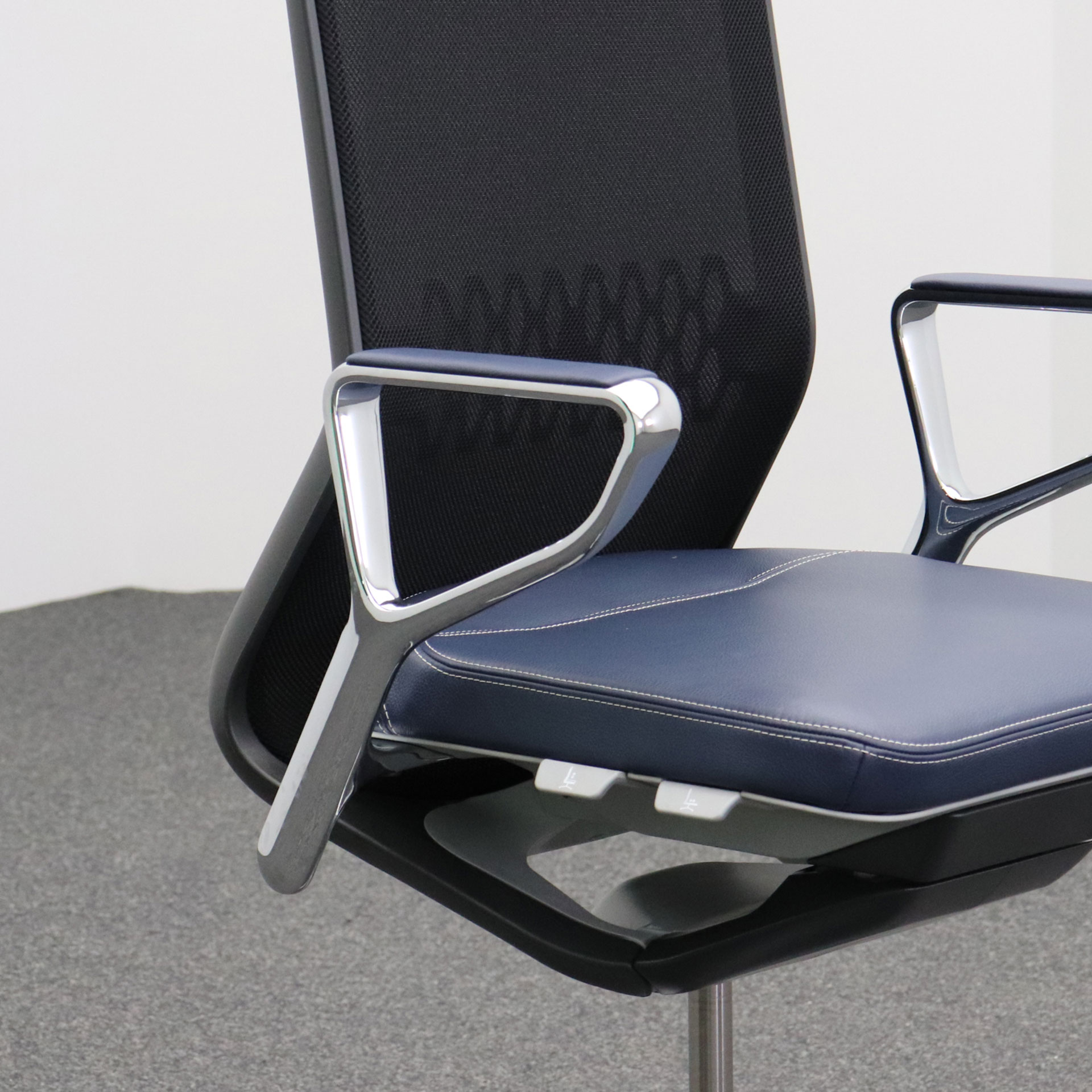 Bürostuhl SitagTeam Highback Mesh swissmade