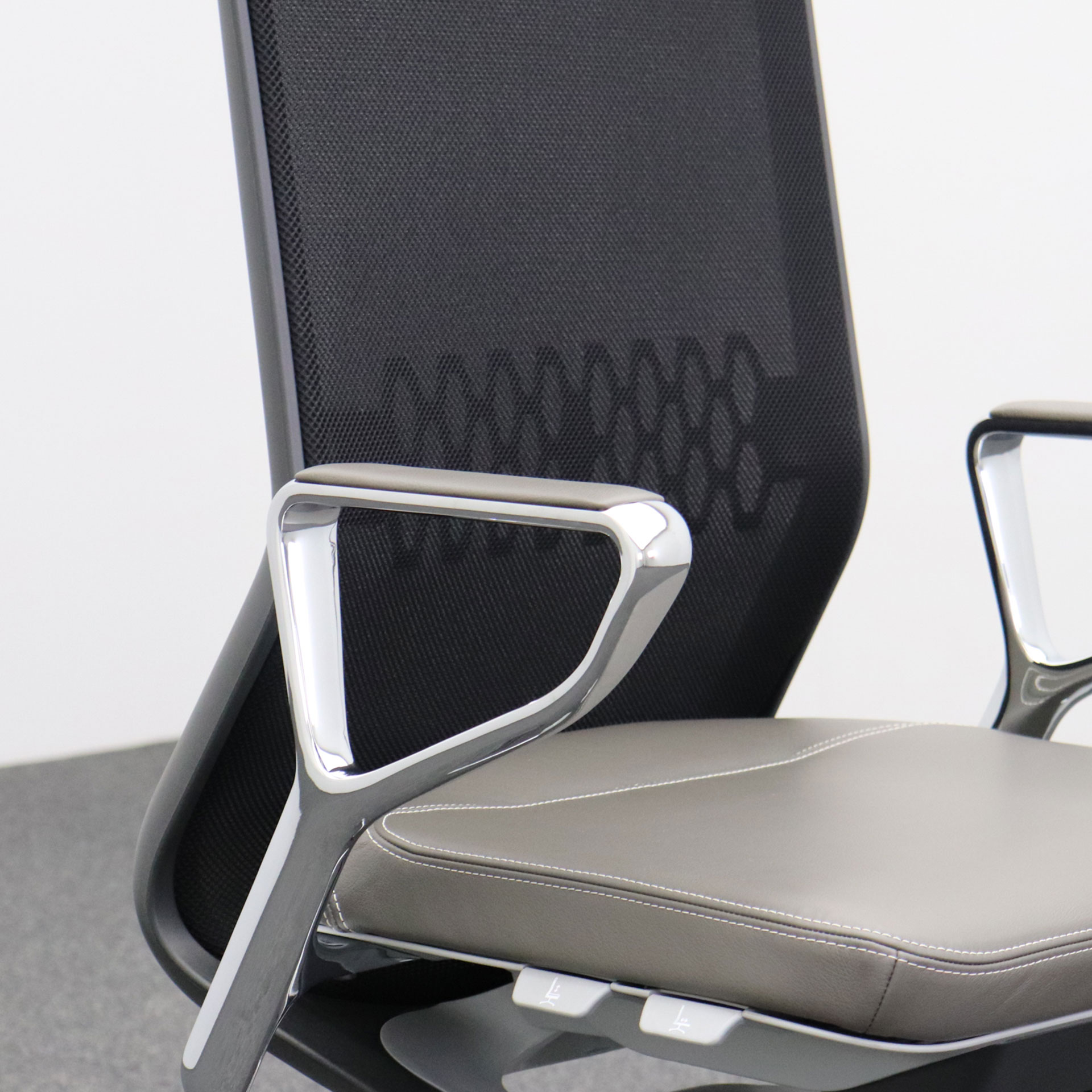 Bürostuhl SitagTeam Highback Mesh swissmade