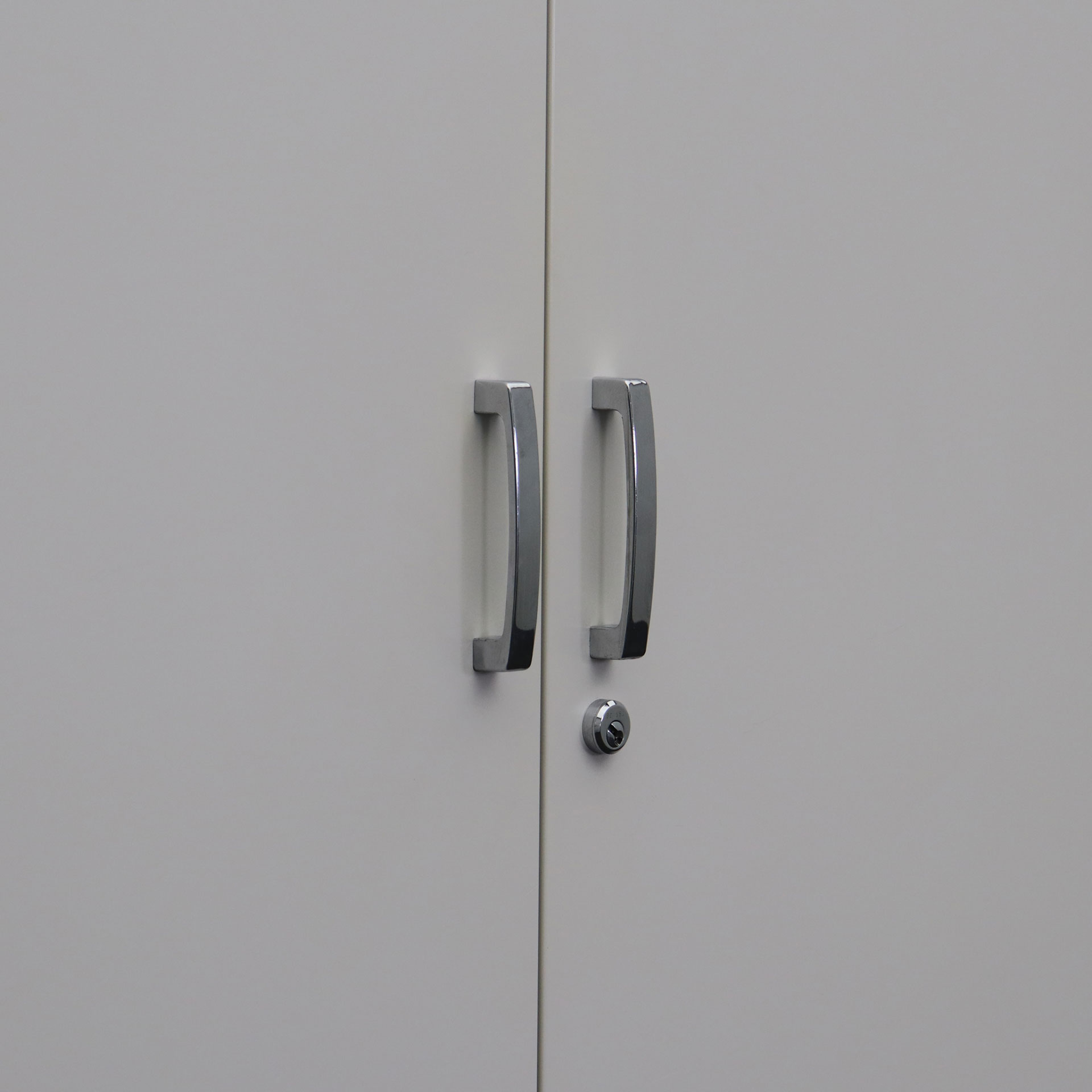Metallschrank Sara