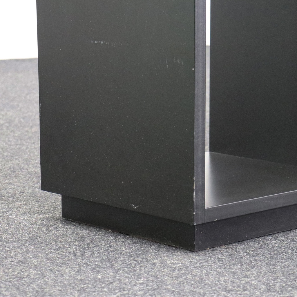 Regal Schwarz MDF