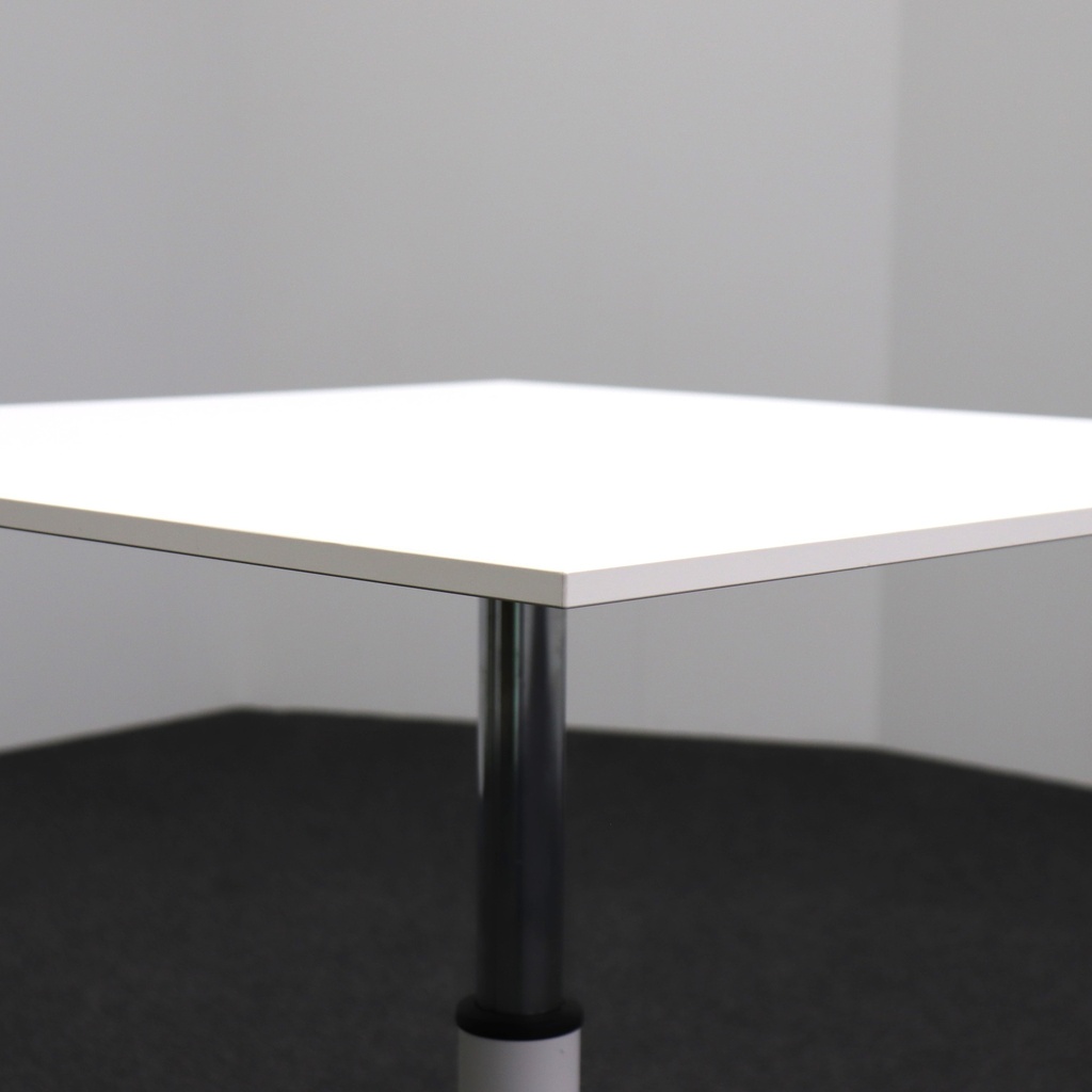 Stehkonferenztisch Steelcase