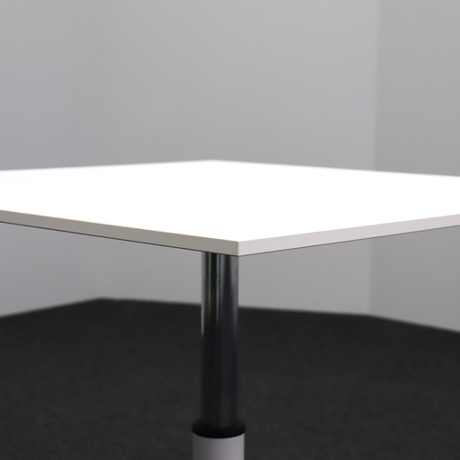 Stehkonferenztisch Steelcase