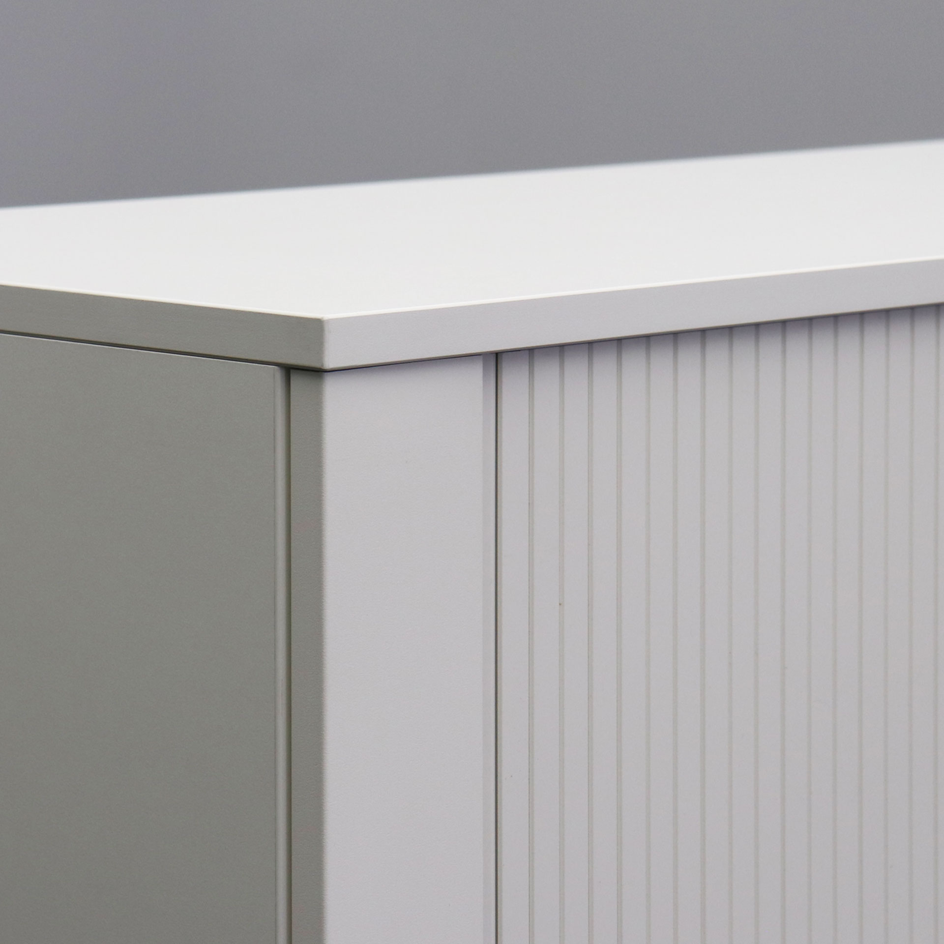Rollladenschrank Bene