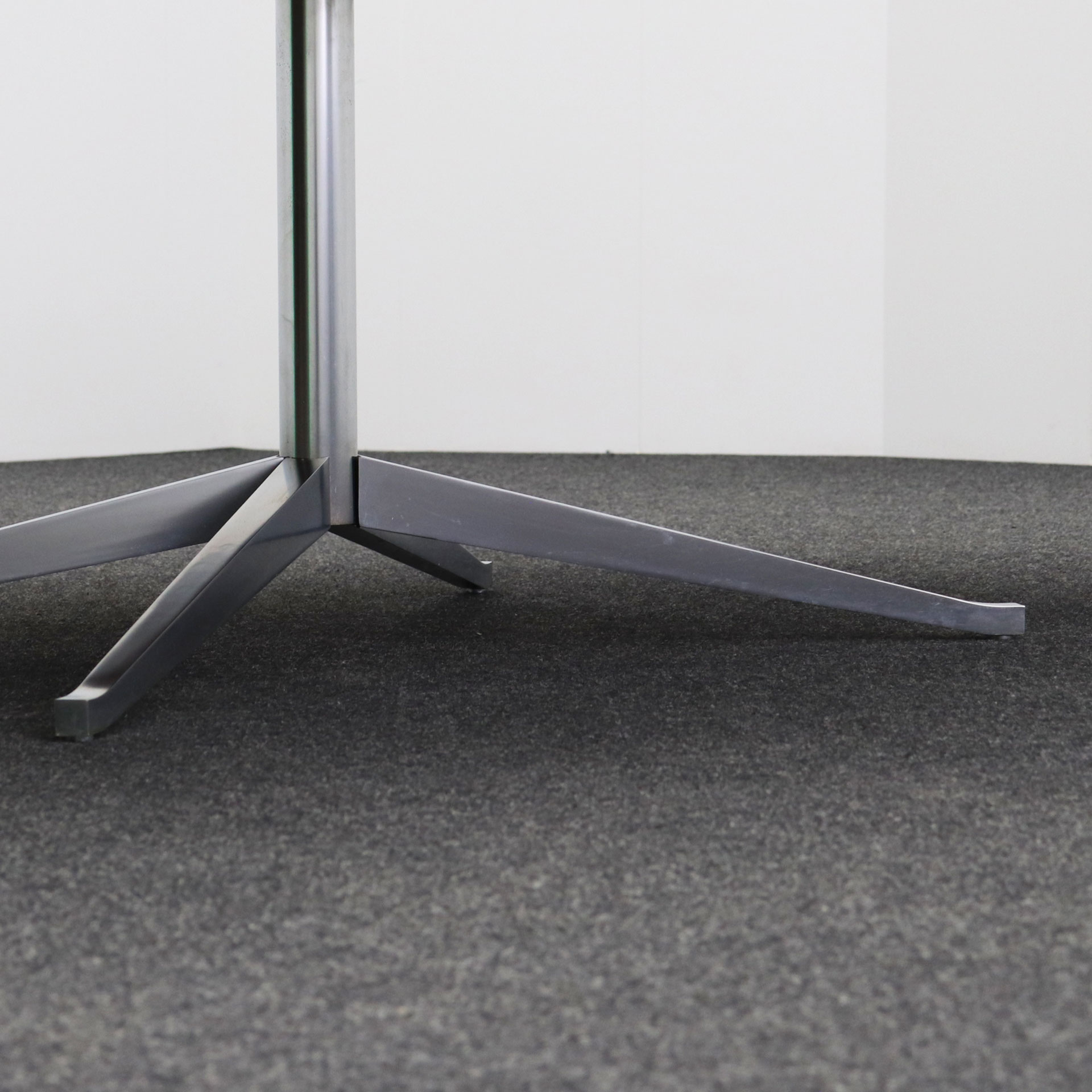 Konferenztisch Florence Knoll International