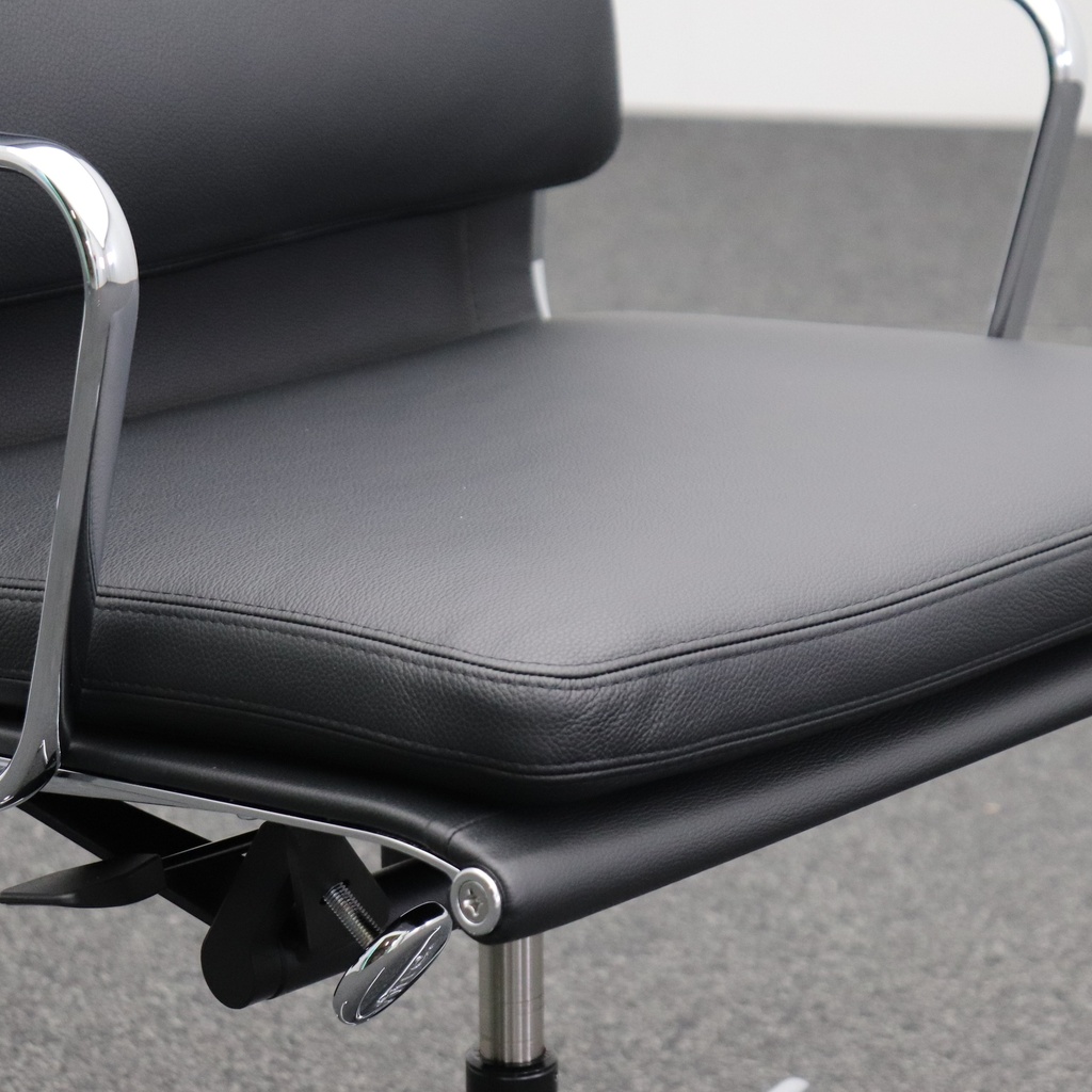 Bürostuhl Vitra EA 219 neuwertig Leder schwarz