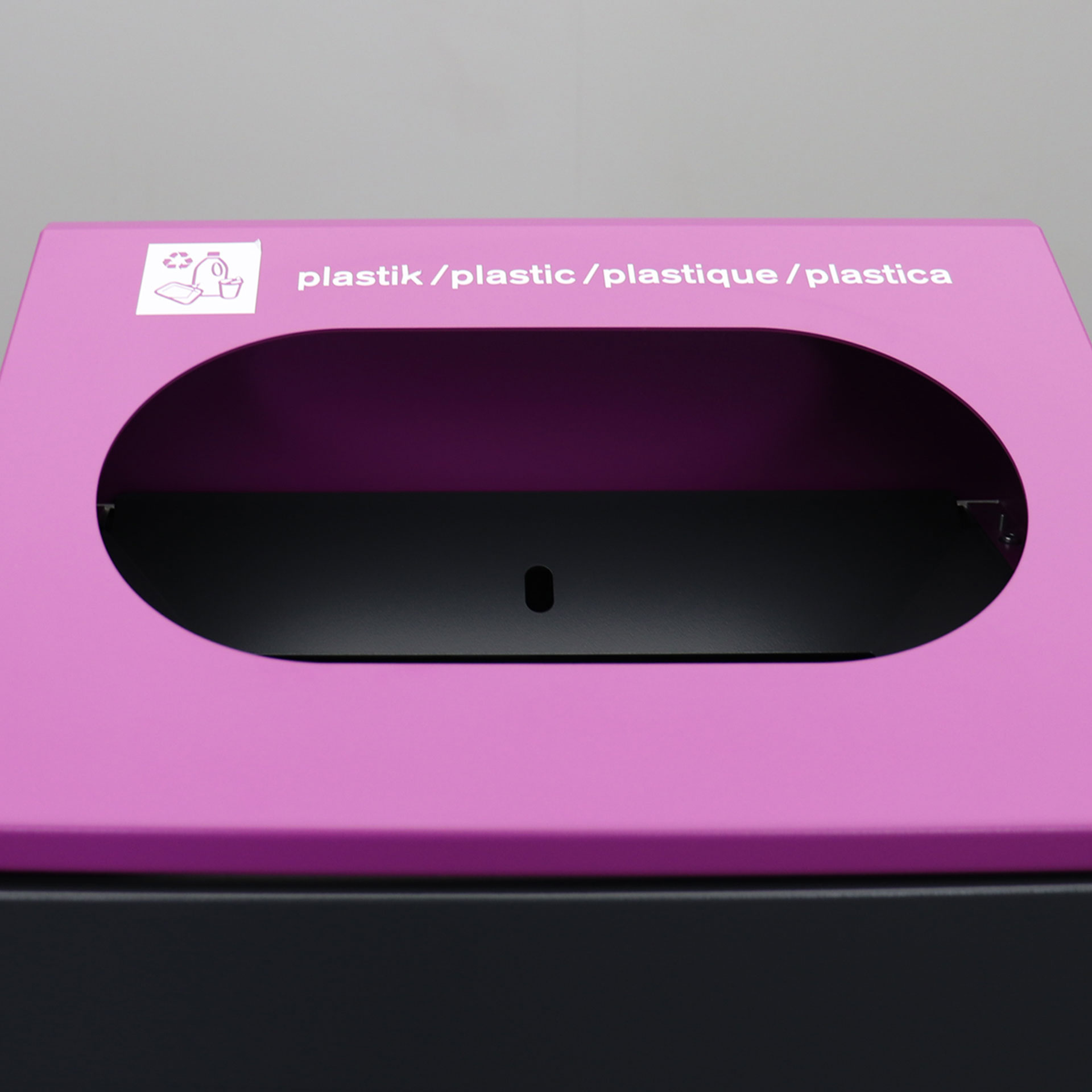 Sammelbehälter für Plastik