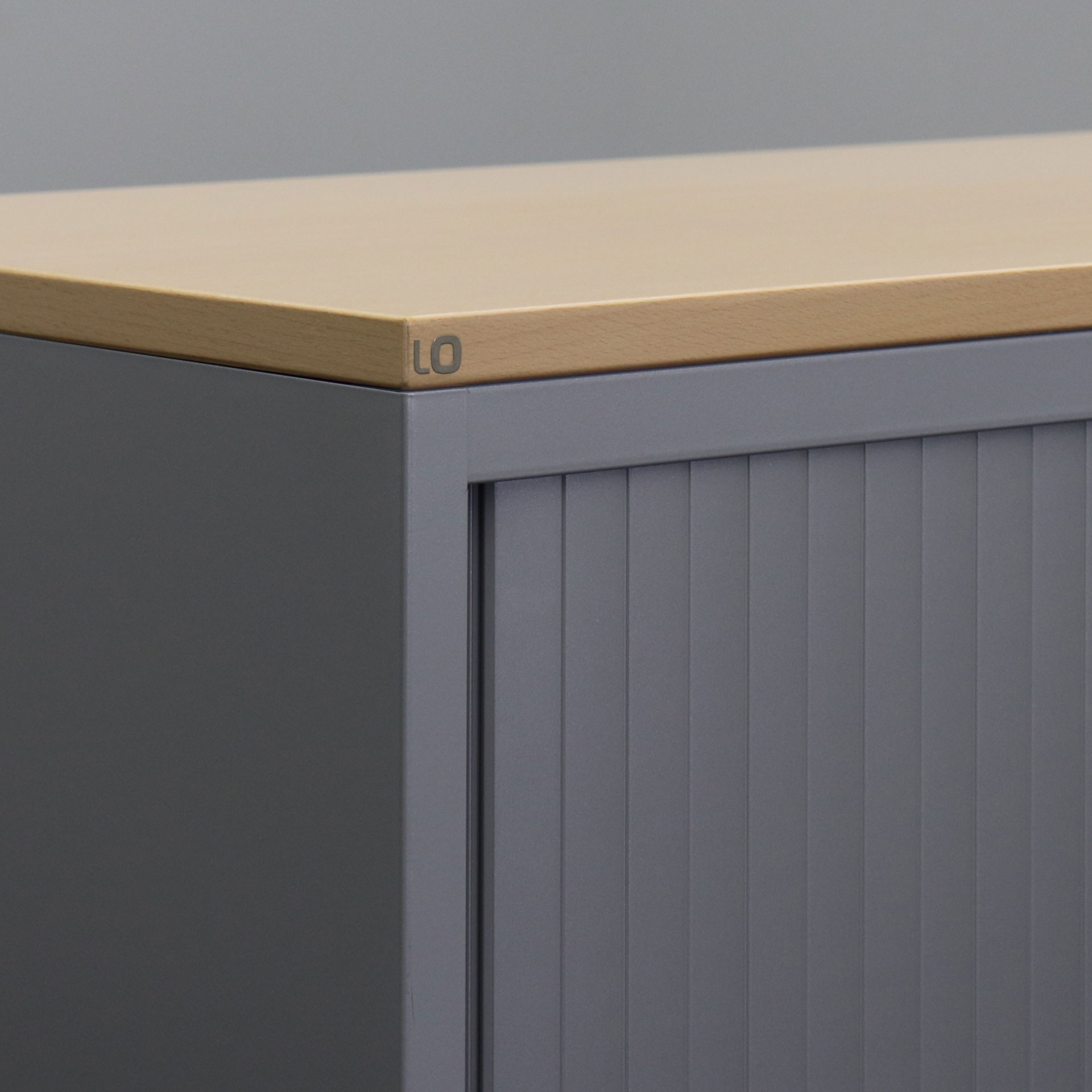 Metallschrank Lista LO Storage mit Rollladen
