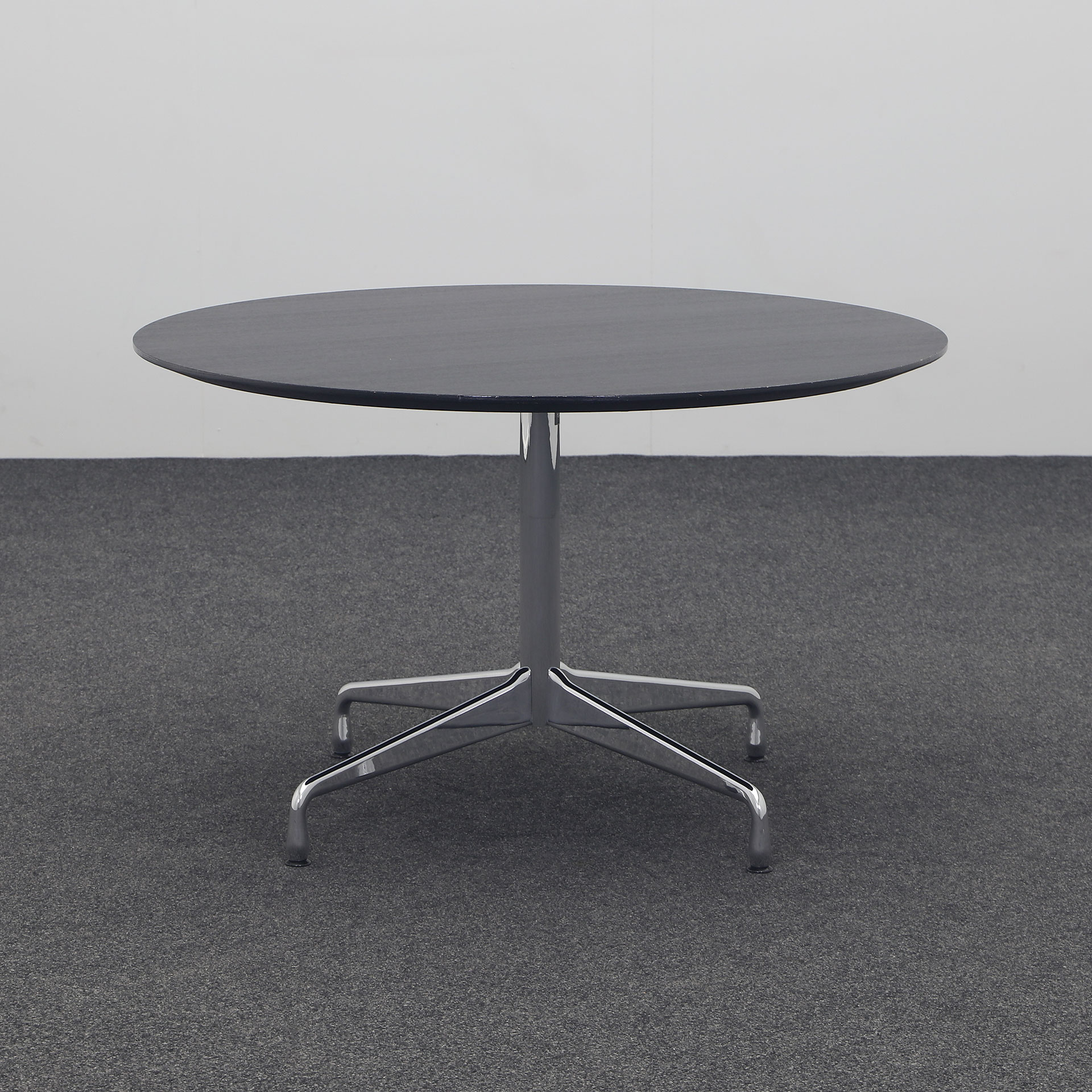 Sitzungstisch Vitra Eames