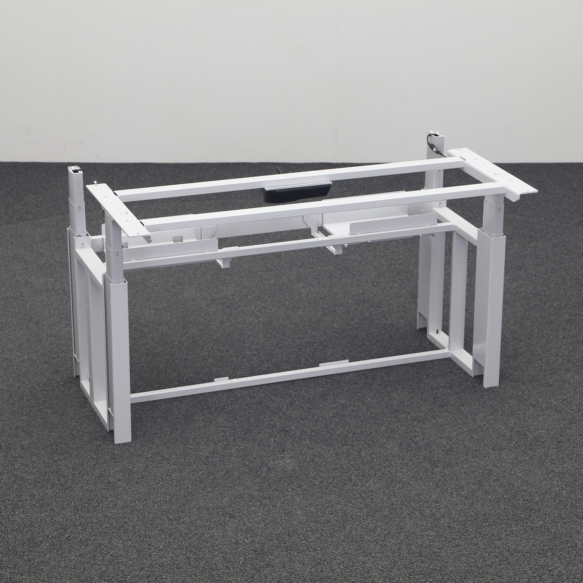 Elektrisch höhenverstellbares Tischgestell Deskflex