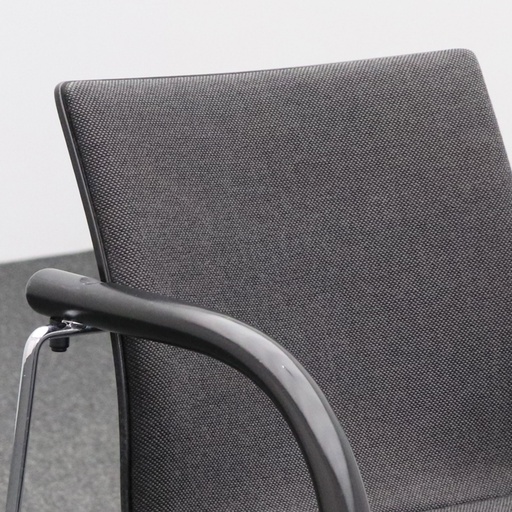 Konferenzstuhl Thonet S320
