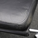 Vitra Soft Pad Chair EA 217