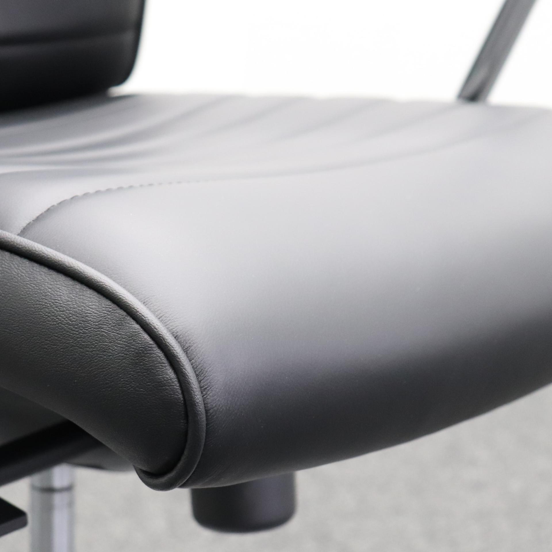 Eleganter Sessel Chairman X Leder Chefsessel