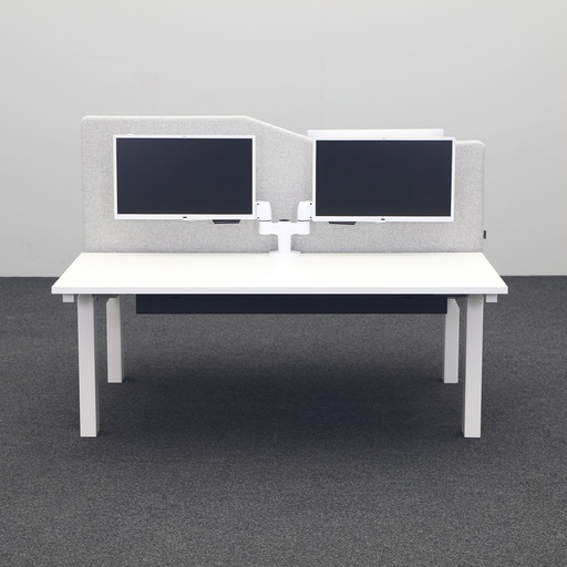 Doppelarbeitsplatz mit Bildschirmen Bene Level Pure Twin