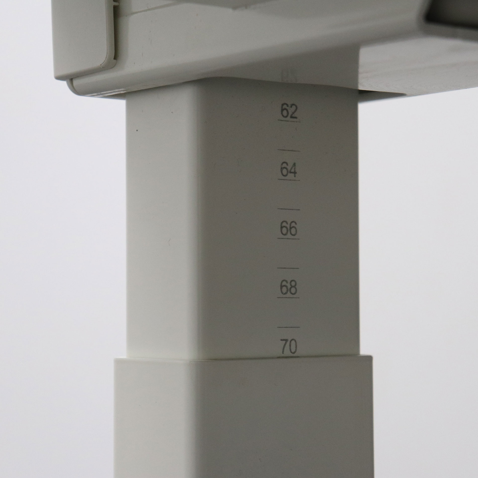 Schreibtisch Bene Level Pure