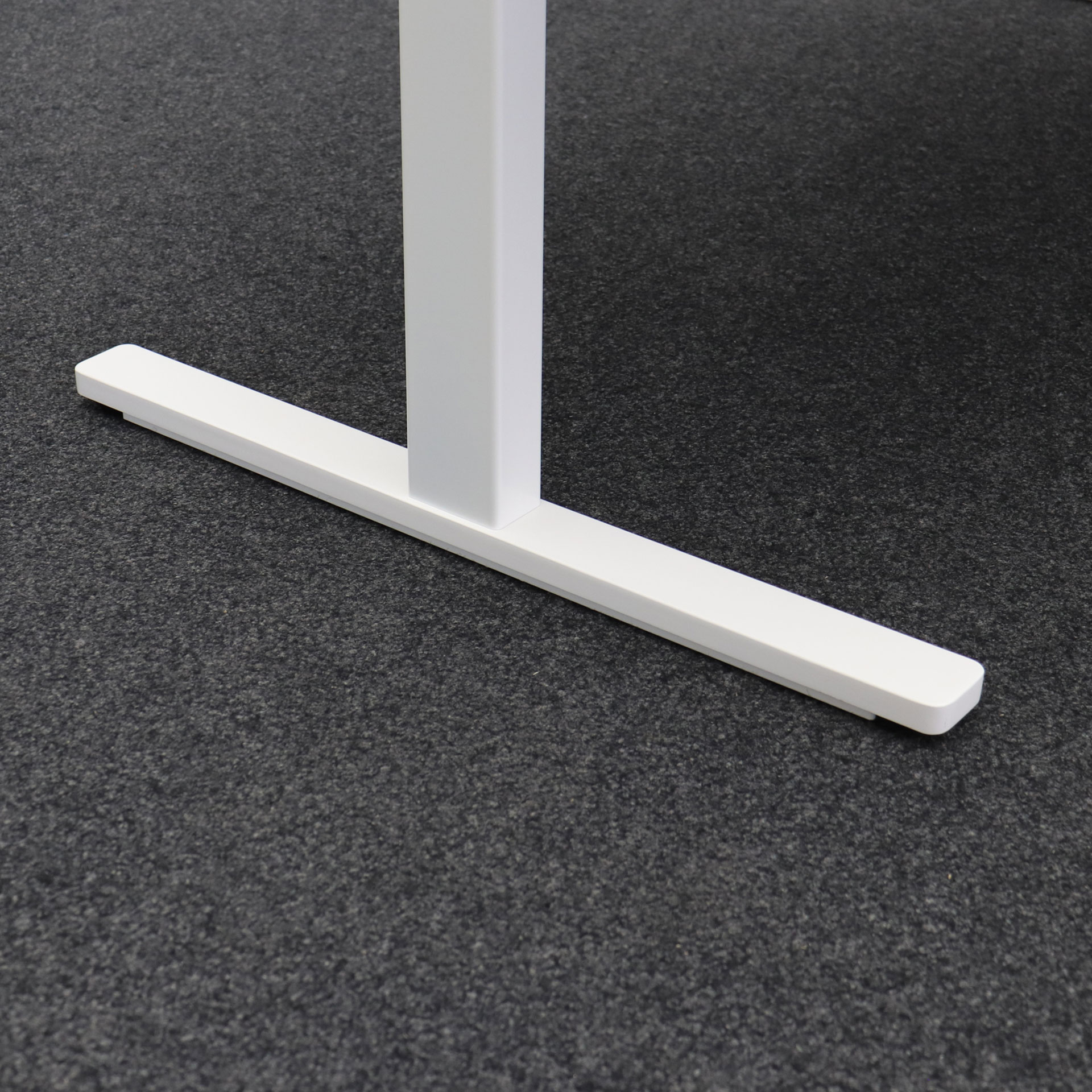 Schreibtisch Bene Level Pure