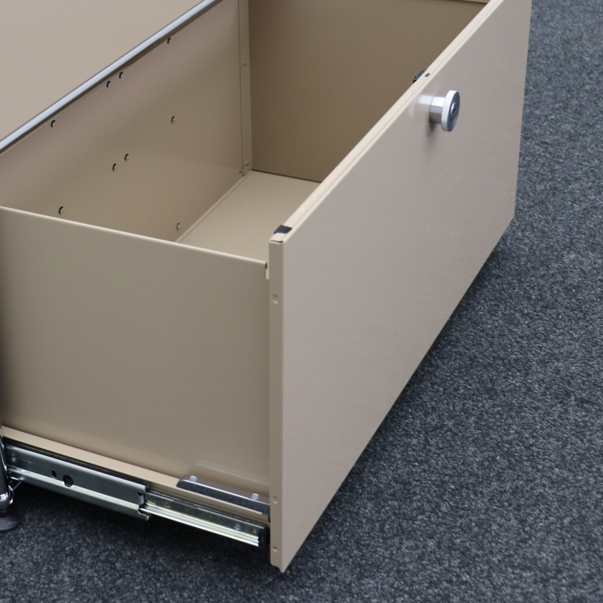 Modulschrank USM Haller