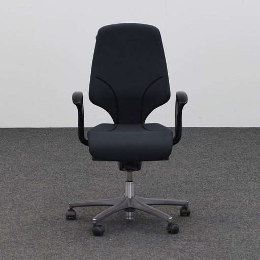 Bürostuhl Giroflex 64 mit Kleiderbügel
