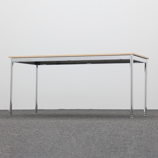 Schreibtische System4