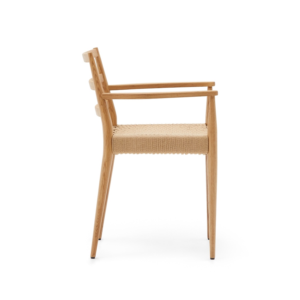 Analy chair with armrests in solid oak wood in a natural finish and rope cord seat FSC 100%