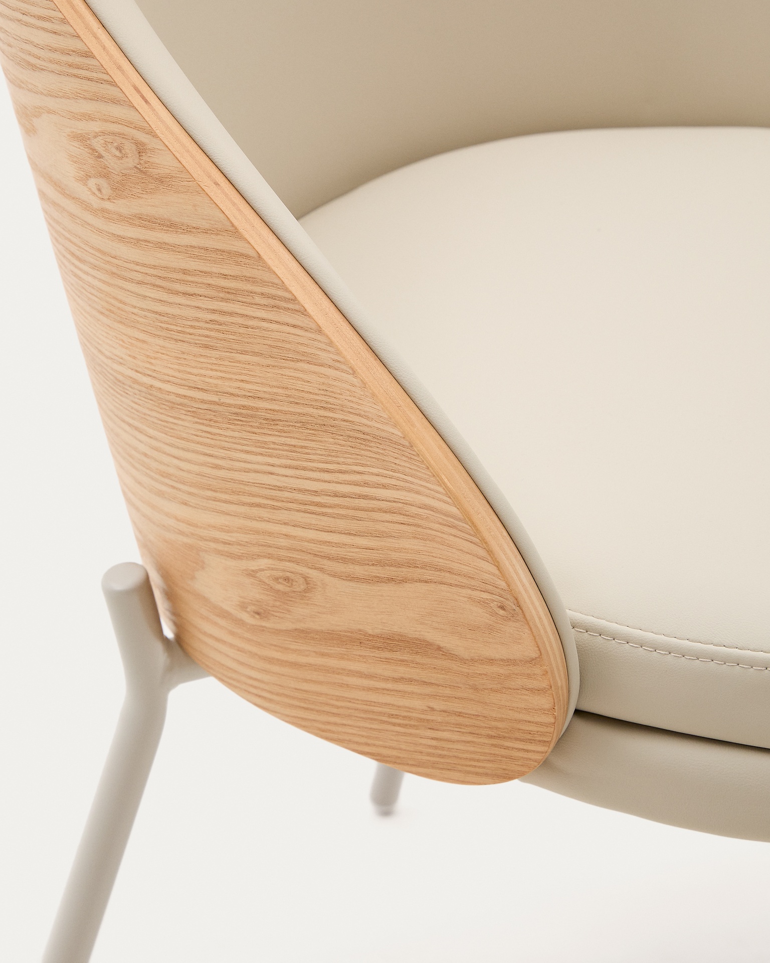 Eamy beige faux leather chair, ash veneer with natural finish and beige metal