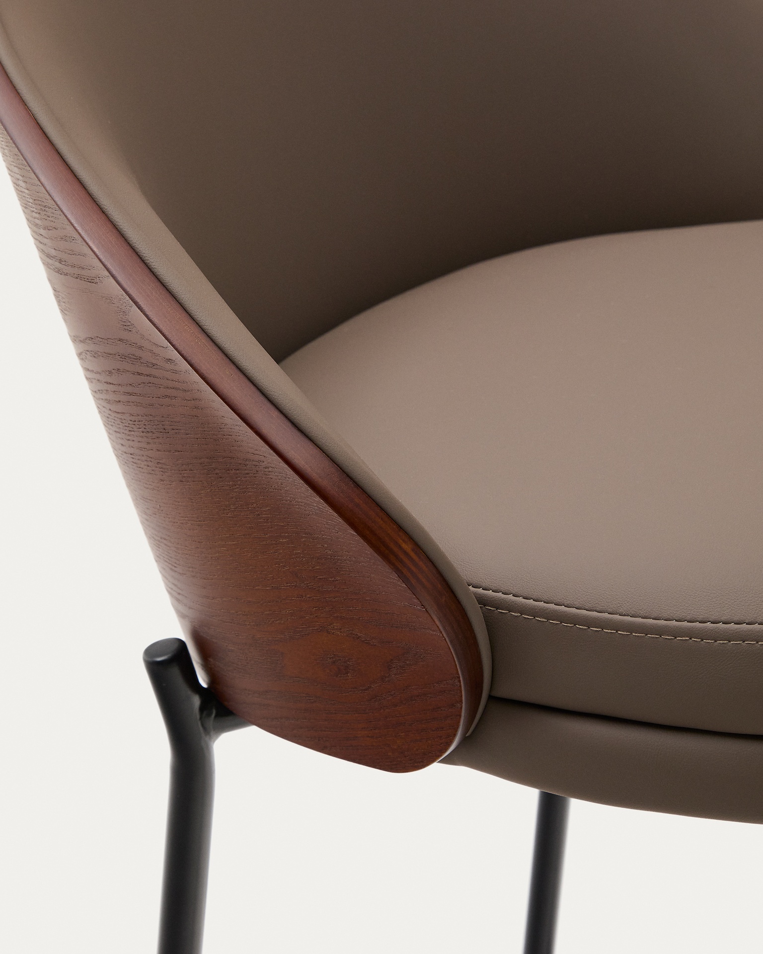 Eamy stool in brown faux leather, ash veneer, walnut finish and black metal 65 cm