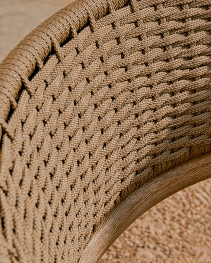Arinella armchair in FSC 100% solid acacia wood with natural finish and beige rope cord